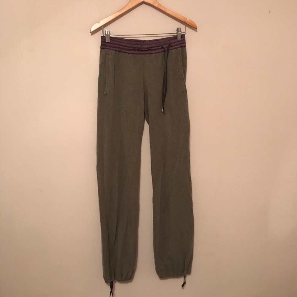 Lululemon joggers